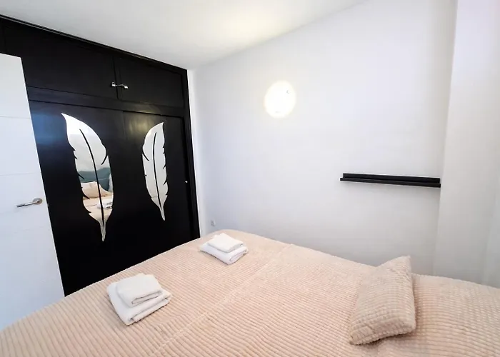 Sea View In Rincon De Loix- Free Parking, Pool, Wi-fi, New Air Conditioning Benidorm